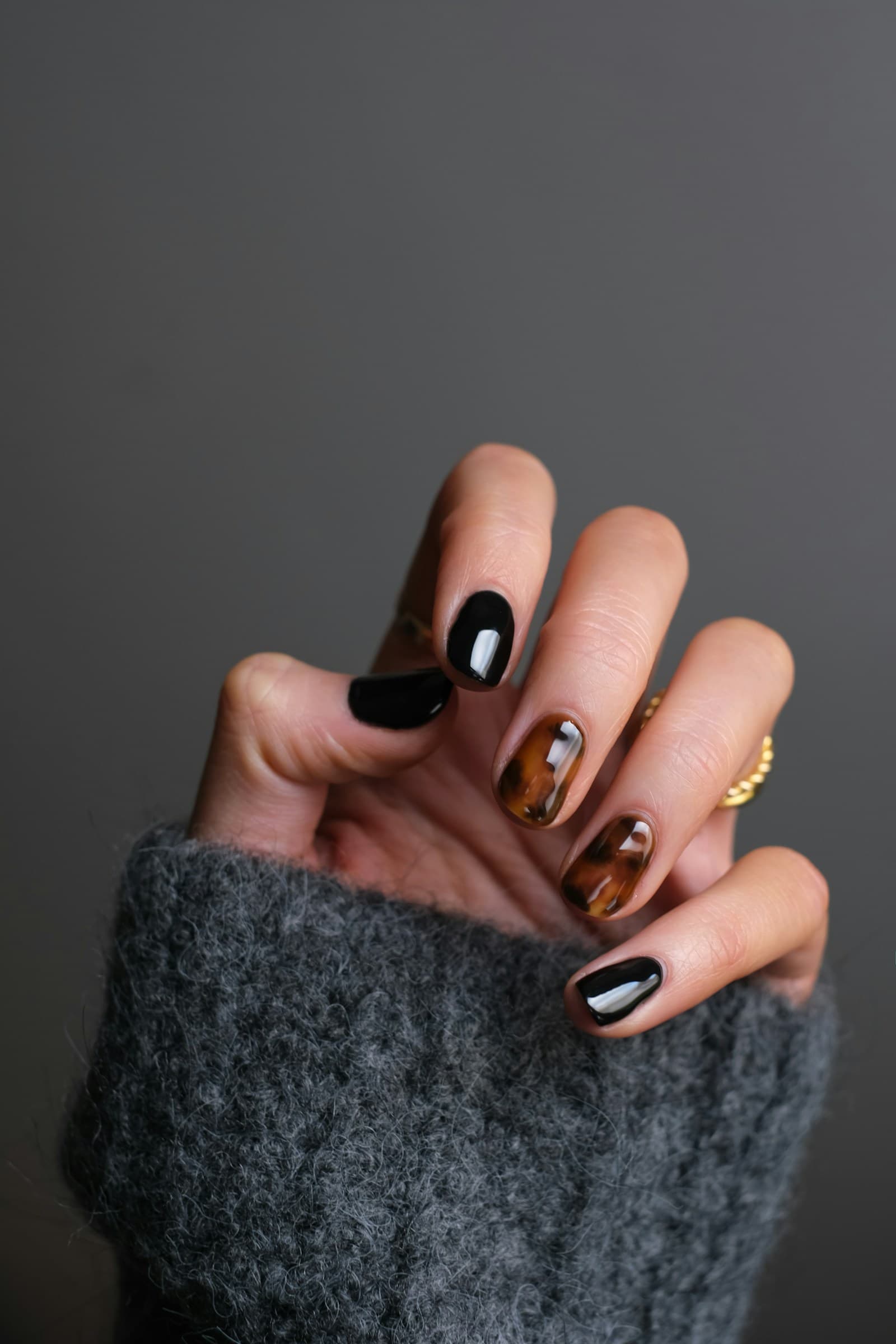 Manicura en salón en Argentina